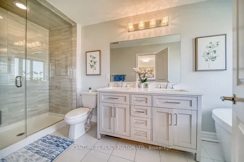 763 Aspen Terrace, ON L9E 1S6