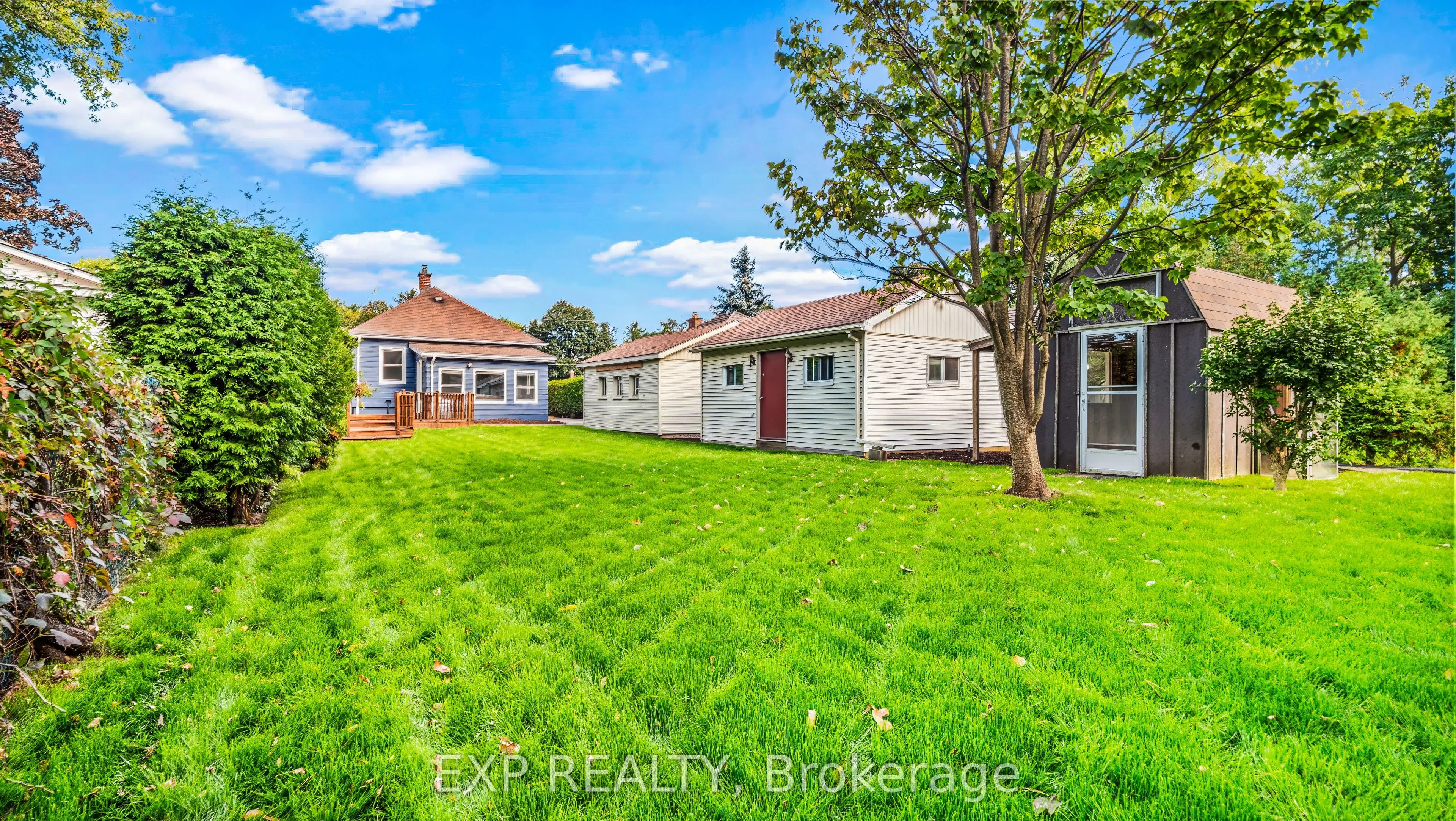 1036 Cedarwood Place, ON L7T 3J3