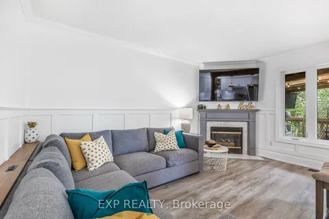 184 Howard Crescent, ON L9W 4W3