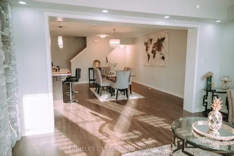 1741 Copeland Circle, ON L9T 8Y2