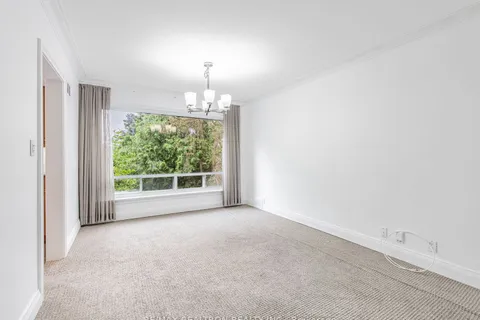 252 Ellis Avenue, ON M6S 2X2