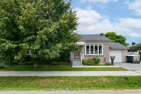 14 Lynnford Drive, ON M9B 1H7