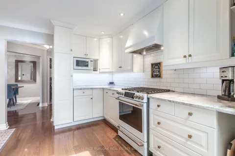 2217 Lancaster Crescent, ON L7P 3G4