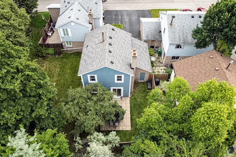 45 Neuchatel Place, ON L5N 6A7