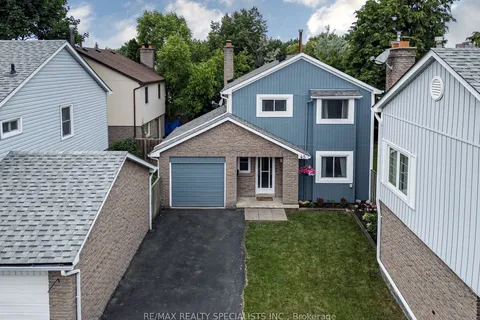 45 Neuchatel Place, ON L5N 6A7