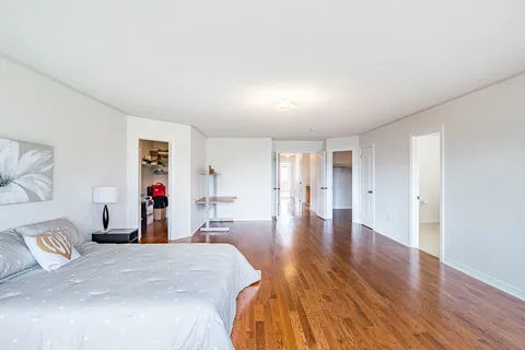 7272 MILANO Court, ON L5W 0A2