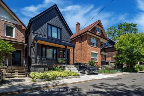 4 Manchester Avenue, ON M6G 1V3