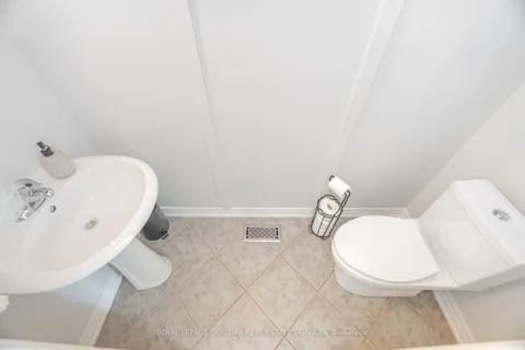 1253 Roper Drive, ON L9T 6E6