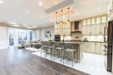 91B Park Street, ON L5H 1L2