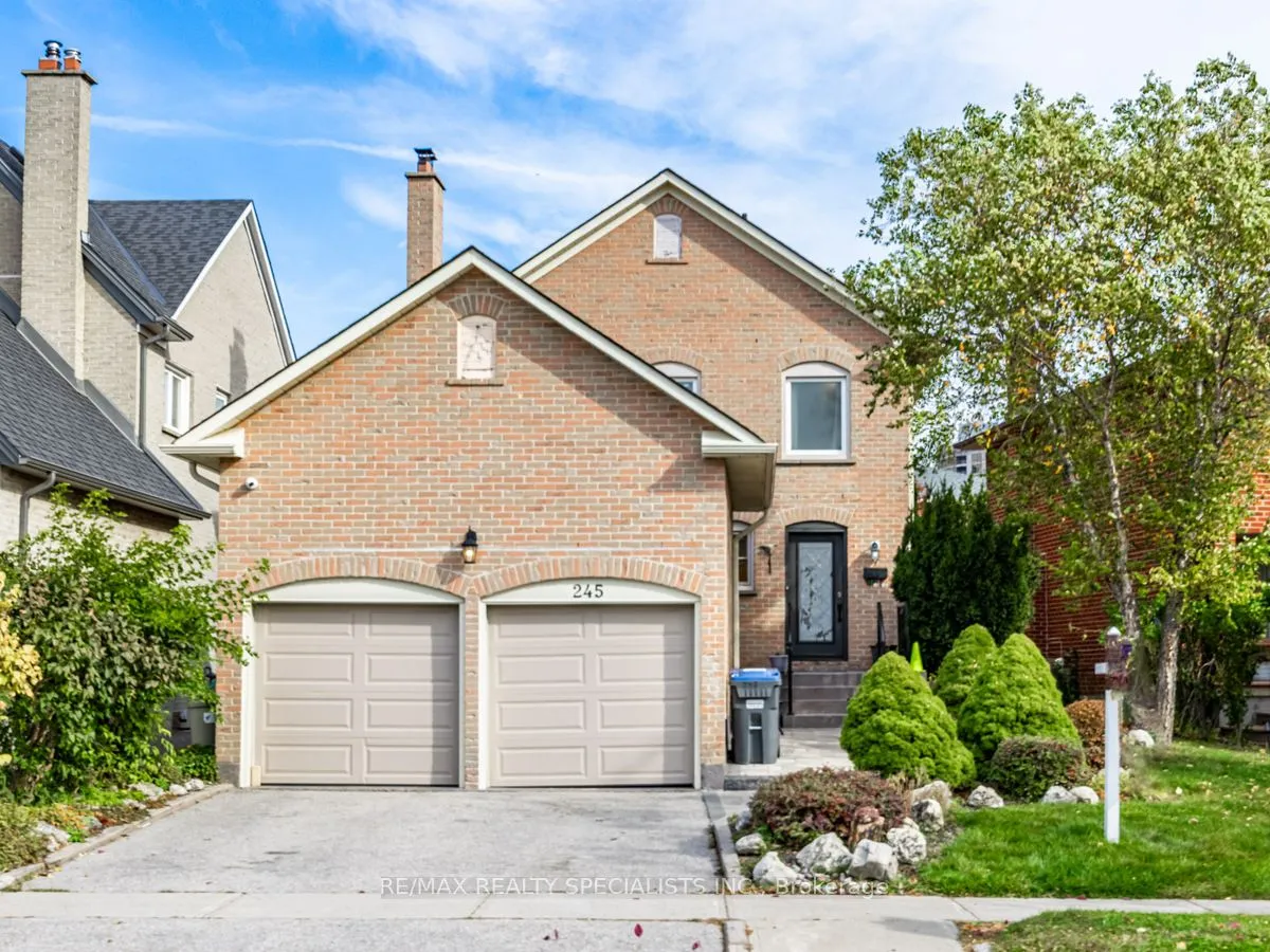 245 Kingsbridge Gardens, ON L5R 1L4