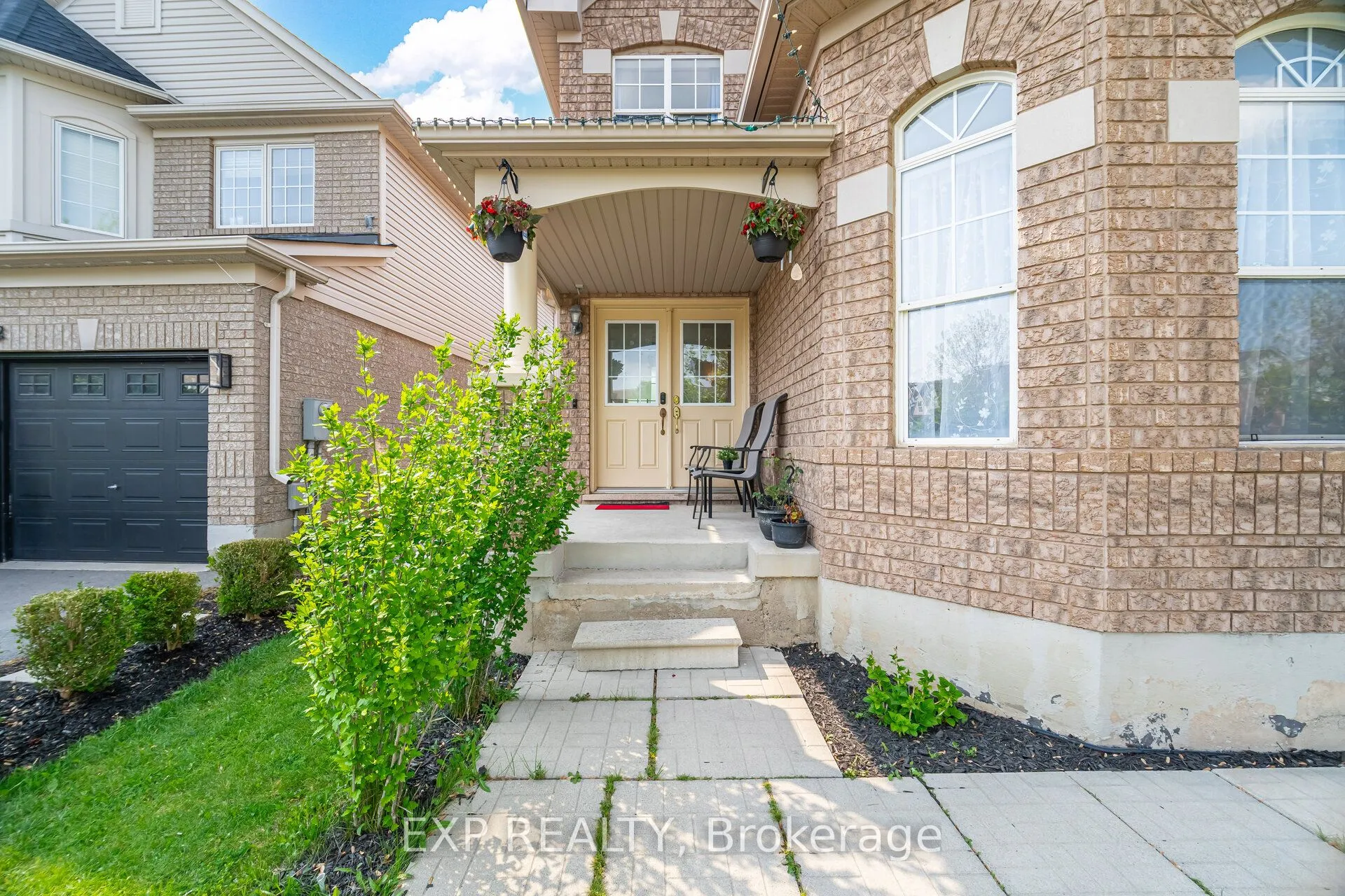 1111 Hepburn Road, ON L9T 6X5
