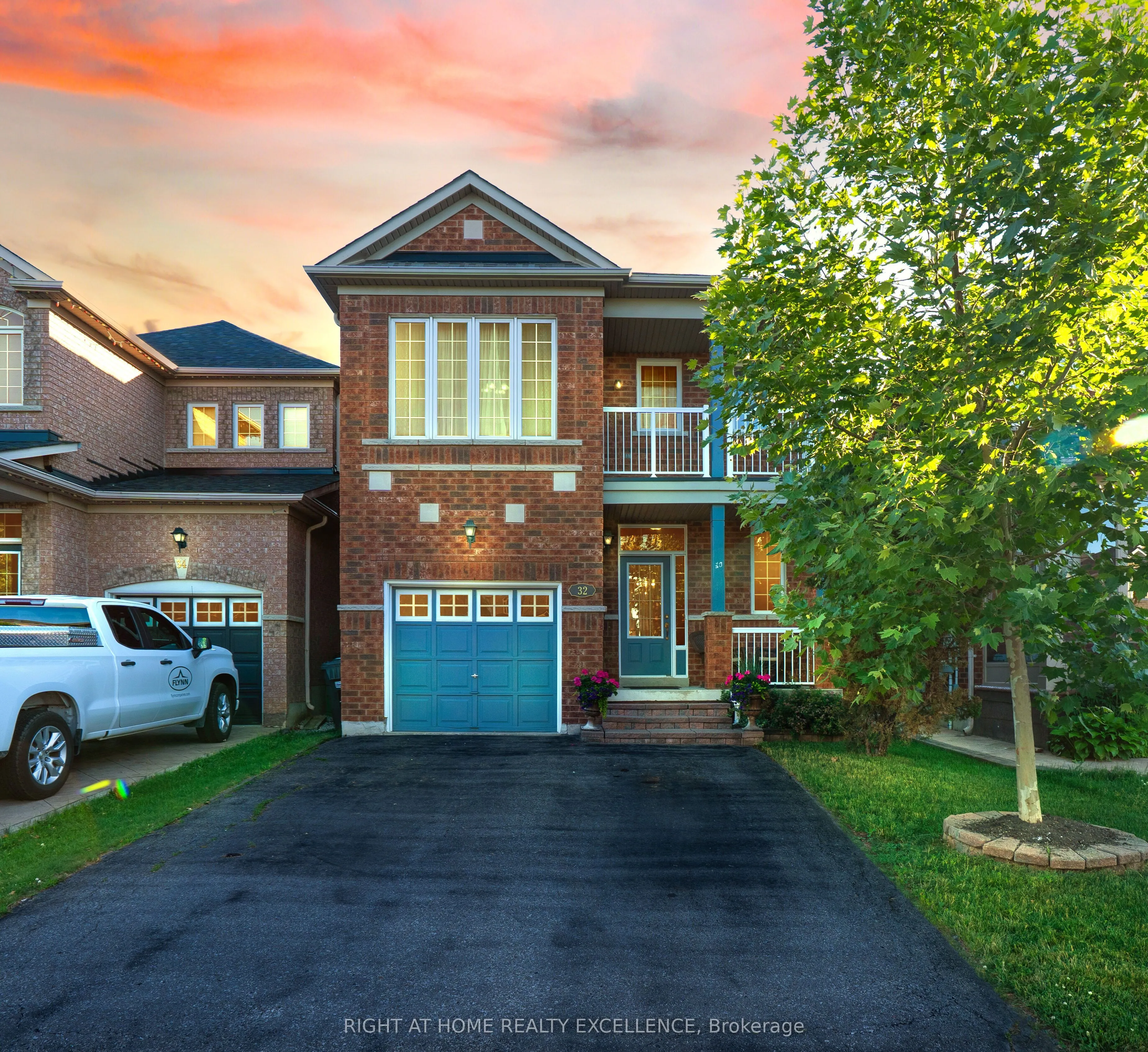 32 Tobermory Crescent, ON L6V 4T6