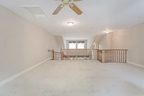726 Hidden Grove Lane, ON L5H 4L2