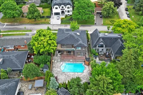 114 Lloyd Manor Road, ON M9B 5J9