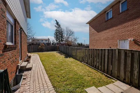 12 Histon Crescent, ON L6V 3R1