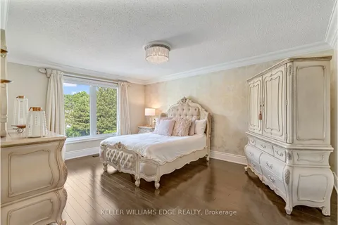 96 Kenpark Avenue, ON L6Z 3K4
