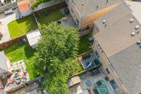 21 White Tail Crescent, ON L6Y 2C5
