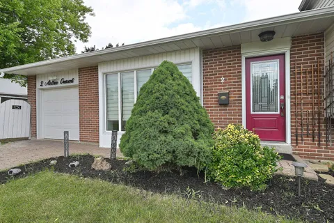 2 Aintree Crescent, ON L6T 2T1