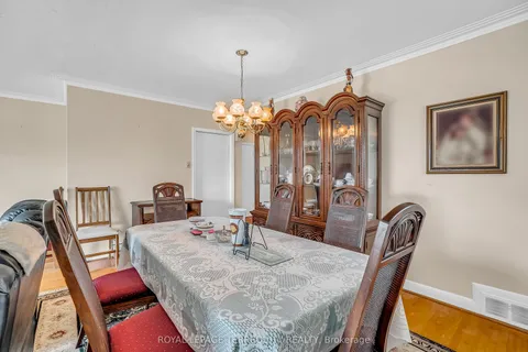 84 Blaydon Avenue, ON M3M 2E5