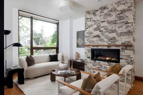 5 Bermuda Avenue, ON M8Y 2P6