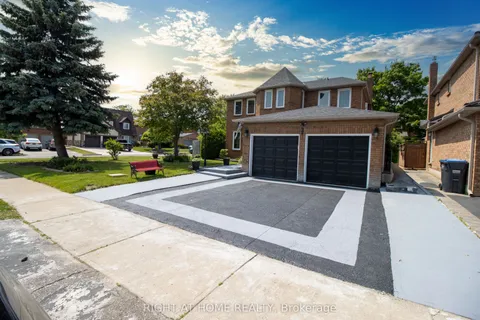 2 Brydon Crescent, ON L6X 3H5