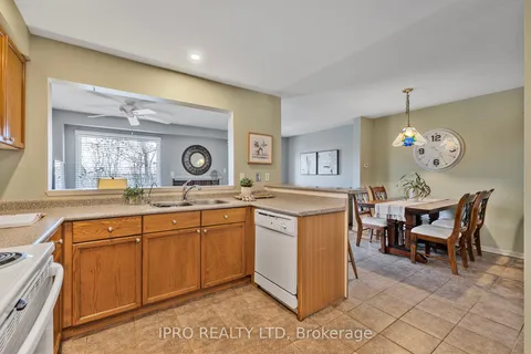 11 Alderbrook Place, ON L7E 1V3