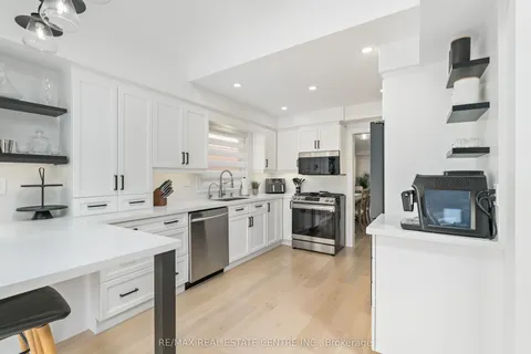 66 Curry Crescent, ON L7G 5T1