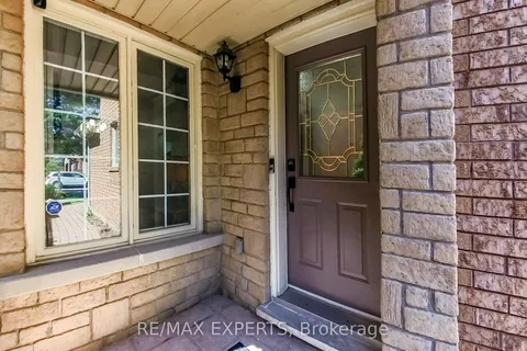 3211 Coralbean Place, ON L5N 7C9