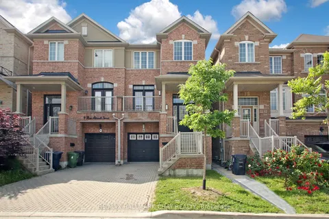 11 Ron Attwell Street, ON M9M 0C1