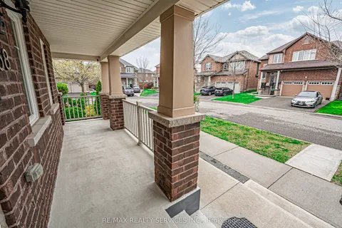 38 Arkwright Drive, ON L7A 0V2