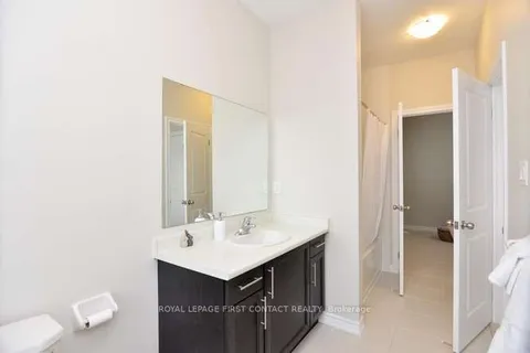 24 Bachelor Street, ON L7A 5A9