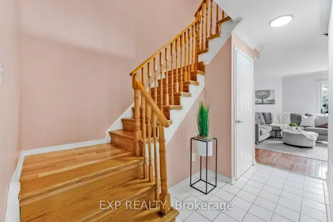 5547 Cortina Crescent, ON L4Z 3R1