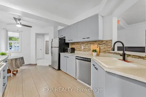 5547 Cortina Crescent, ON L4Z 3R1
