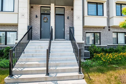 21 Lambert Lane, ON L7E 4M5