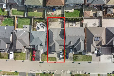 5737 Macphee Road, ON L5M 7B2