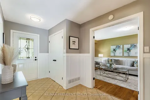 1684 Vaughan Drive, ON L7K 1C5