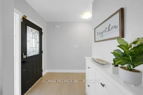 16 Shady Glen Crescent, ON L7E 2K4