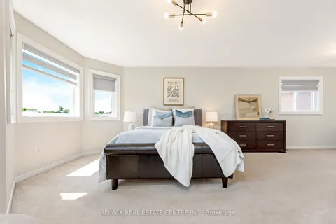 68 Summerfield Crescent, ON L6X 4L2