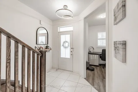 966 Cherry Court, ON L9E 1P8