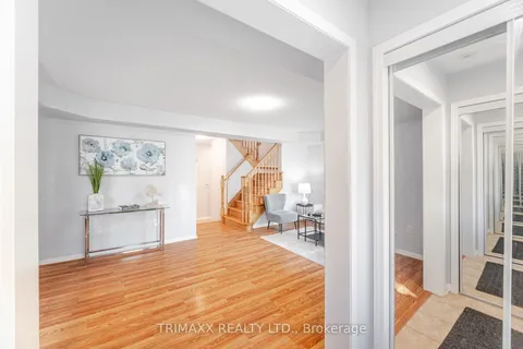 638 Scott Boulevard, ON L9T 0P2