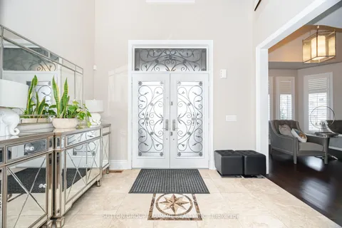 16 Adastra Place, ON L6P 3B4