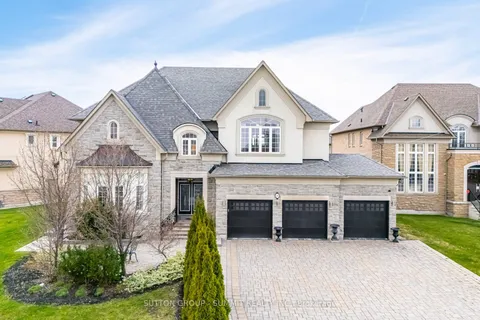 16 Adastra Place, ON L6P 3B4