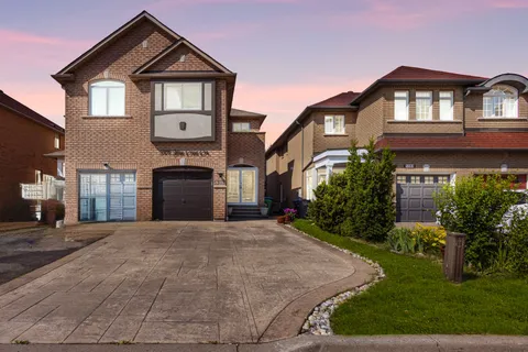 5378 Tree Crest Court, ON L5R 3Z6