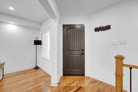5378 Tree Crest Court, ON L5R 3Z6