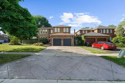 38 Norfolk Avenue, ON L6X 2B5