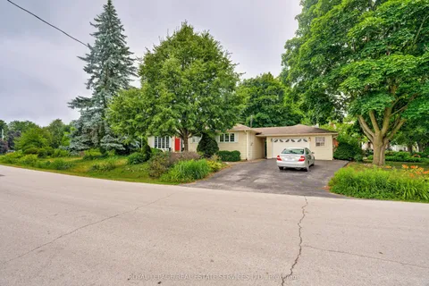 478 Avon Crescent, ON L6J 2T4