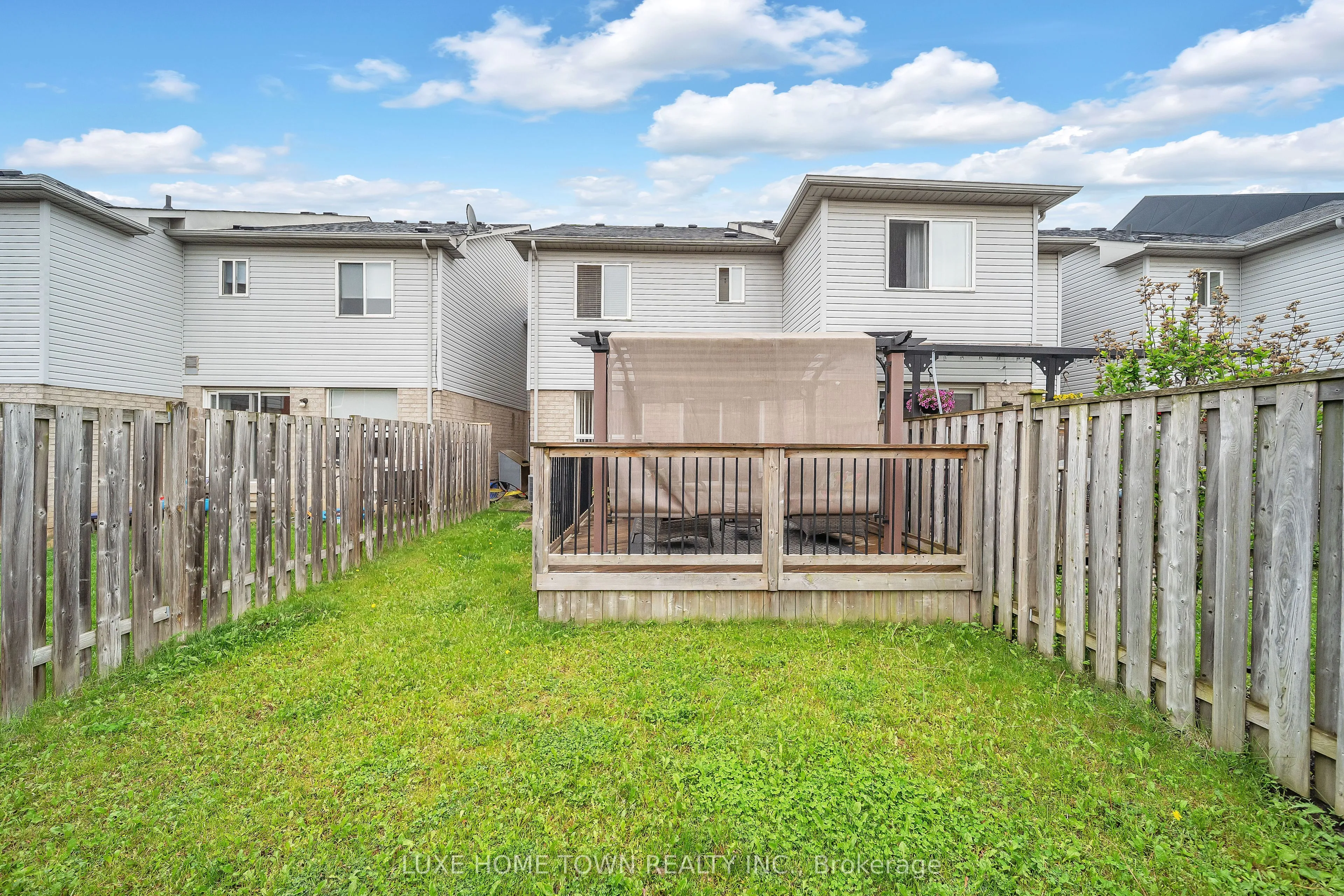 615 Willmott Crescent, ON L9T 6E9