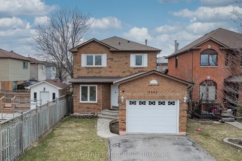 3249 Greenbelt Crescent, ON L5N 5X8