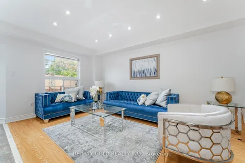44 Amethyst Circle, ON L6P 0Z3