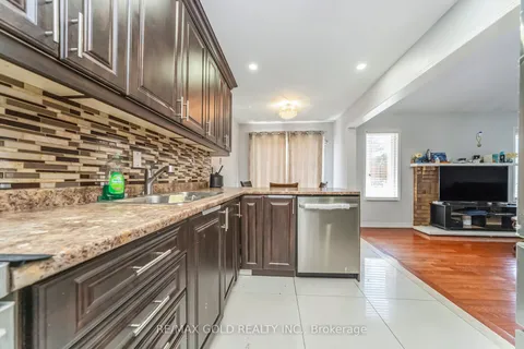 67 Sal Circle, ON L6R 1H6